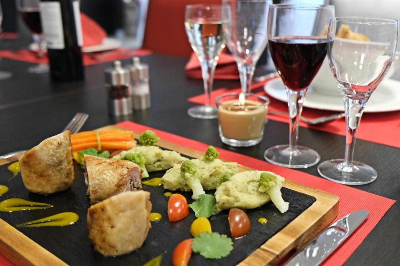 Zenao Montreuil- Croix De Chavaux Apartment Монтрей Екстериор снимка