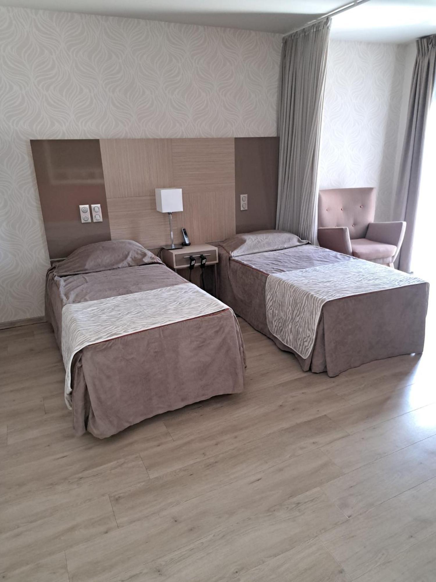 Zenao Montreuil- Croix De Chavaux Apartment Монтрей Екстериор снимка